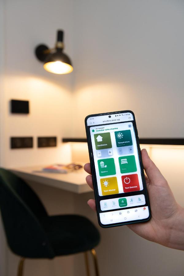 Campanile Smart Lyon Est - Eurexpo Bron Aviation Hotel Saint-Priest  Eksteriør billede