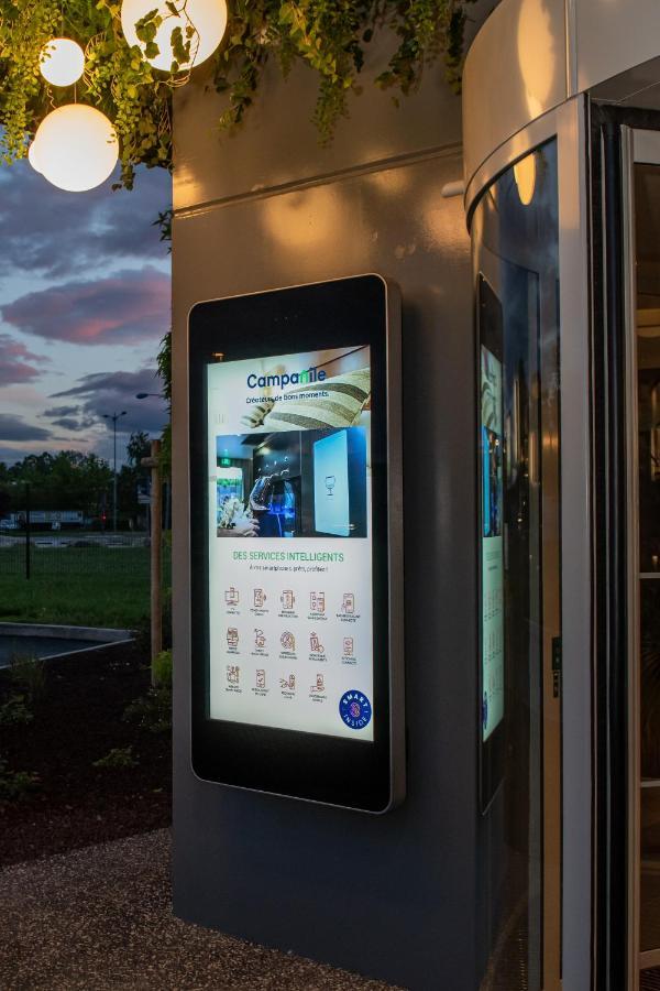 Campanile Smart Lyon Est - Eurexpo Bron Aviation Hotel Saint-Priest  Eksteriør billede